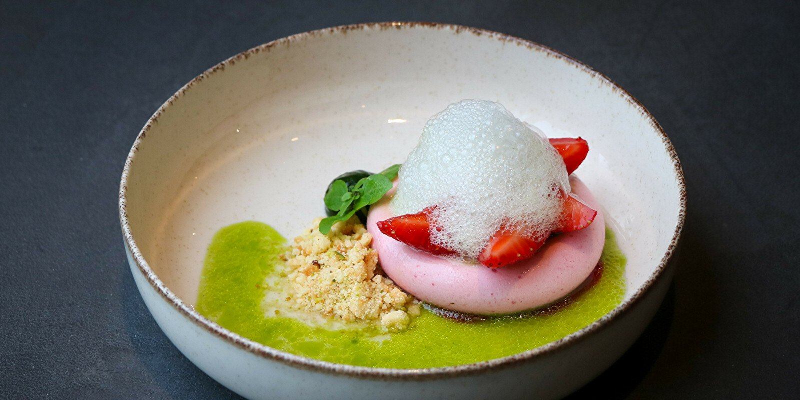 Strawberries dish Restaurant Wannee
